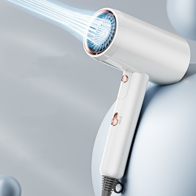 2400W Motor de luz azul de iones negativos secador de pelo con 2 ajustes de calor y accesorios
