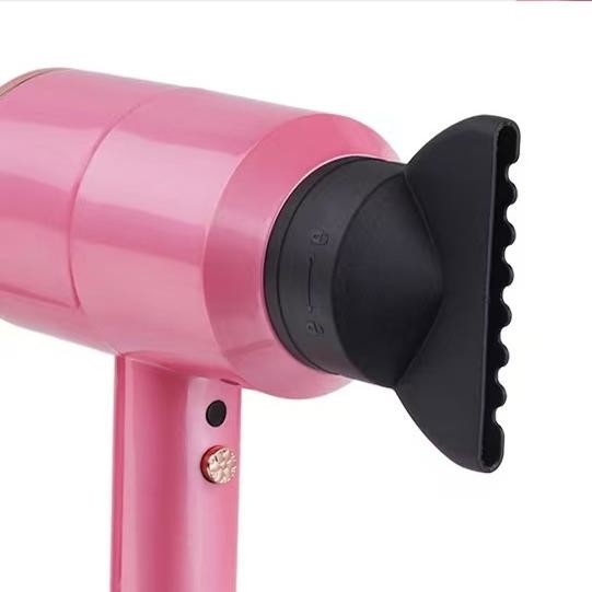 Secador de cabello de iones negativos profesional de 1500w Cuidado del cabello con motor de CA fuerte con 3 boquillas de aire para cabello rizado