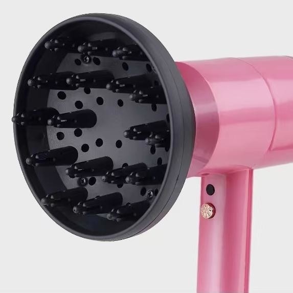 Secador de cabello de iones negativos profesional de 1500w Cuidado del cabello con motor de CA fuerte con 3 boquillas de aire para cabello rizado
